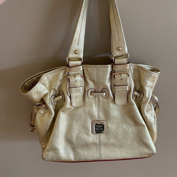 Dooney and Bourke Shoulder Bag in Gold - Used once - Picture 2 of 3